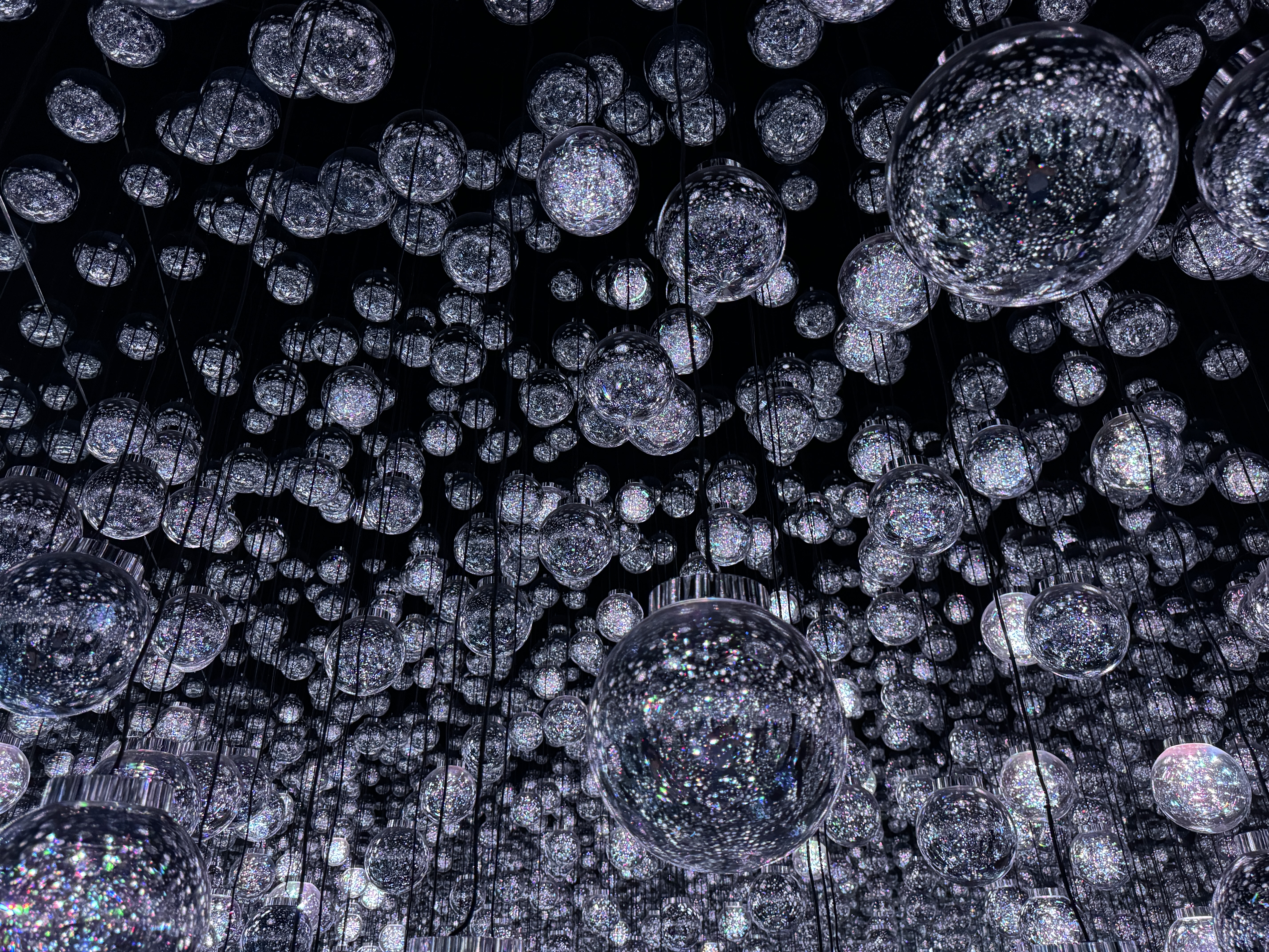 teamlab_borderless_無界_圓球燈泡